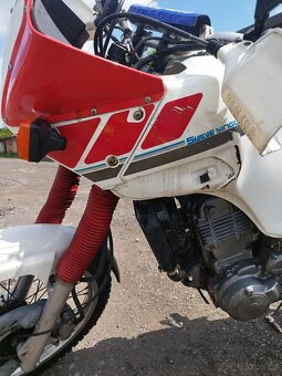 Yamaha xtz 660 tenere - 9