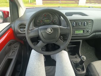 PO BABIČCE ZACHOVALÉ NAJETO 116XXXKM ZACHOVALÉ 737105501 - 9