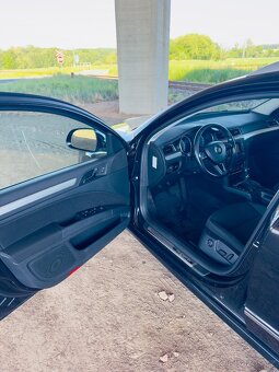 Superb 2 combi 2.0 tdi 189 tis km DSG - 9