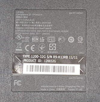 Notebook Lenovo ThinkPad E525 - 9