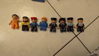 Lego Duplo pošta + policejní stanice a vězení - 9