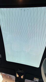 BMW i7 M70 xDrive - 9