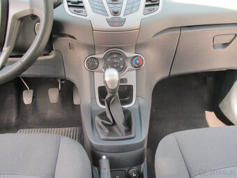Ford Fiesta 1.3 - 9