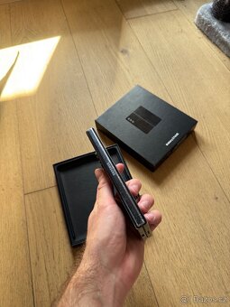 Samsung Galaxy Z Fold 5 512GB Černý - 9