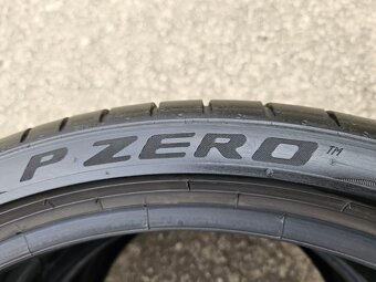 275/30R20 97Y Pirelli P Zero RSC Runflat 4mm - 9