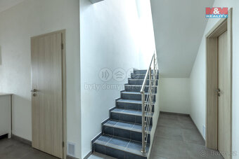 Prodej rodinného domu, 155 m², Obora - 9