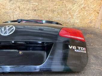 PÁTÉ DVEŘE VOLKSWAGEN TOUAREG 7P LV7B - 9