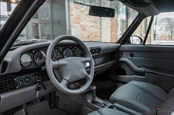 Porsche 993 Carrera Cabriolet z roku 1994 - 9