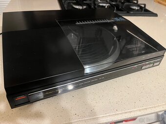 Lineární gramofon Fisher MT-730 (Japan) - 9