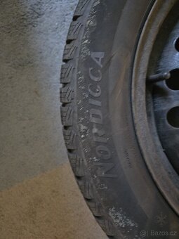 Zimni sada Ford R16 - 9