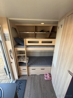 Karavan Hobby 490 Kmf, Deluxe edition - 9