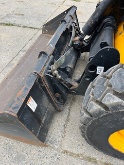 JCB 225 T4 robot - 9