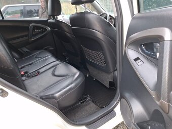 Rav 4 - 9