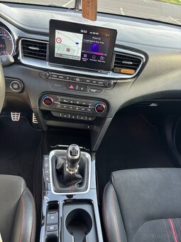 Kia Proceed GT 1.6T-gdi - 9