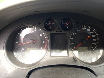 Seat Ibiza 1.2 HTP 47 kW rv 2002 - 9