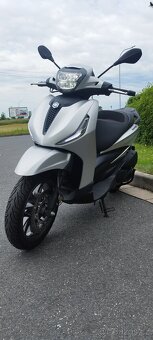 Piaggio Beverly 300 S Rv2022 najeto 970km - 9