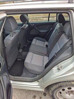 Octavia I 1.6 75kW combi rok 2001 - 9