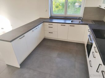 Kuchyňská linka vč. Spotřebičů - 9
