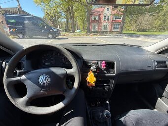 Volkswagen golf 1.6i Variant r.v. 2002 - 9