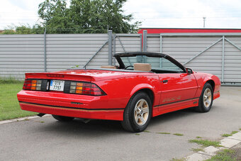 1989 Chevrolet Camaro IROC-Z 5.0 V8 Convertible - 9