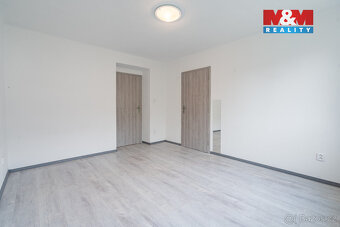 Prodej bytu 2+1, 54 m², Strakonice, ul. Dukelská - 9
