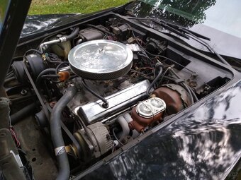 Chevrolet Corvette C3 L82 manuál - 9