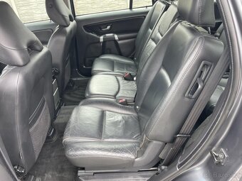 Volvo XC90 2.4D5 4x4 185PS MAN FL 7M TOP - 9