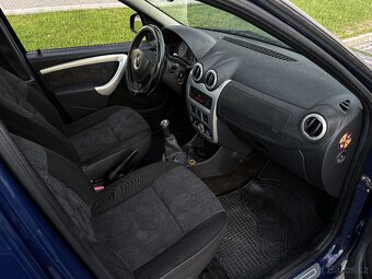 Prodám Dacia Logan MCV 1.6 MPI Facelift, sedmimístné, tažné - 9