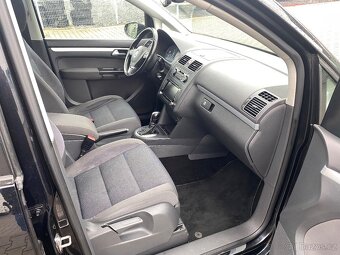 VW Touran Style 2.0TDI, 125kw, 12/2011, 7.míst, DSG - 9