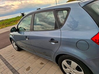 Kia Cee´d 1.4i 80kW CZ 1.Maj 67 000 km - 9