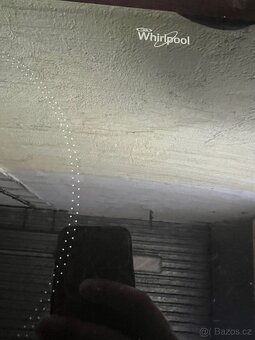 Kvalitní kuchyň se spotřebiči - 9