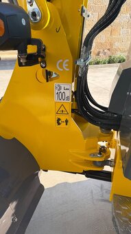 KLOUBOVÝ NAKLADAČ GORILA GA1090 - Kubota - Skladem - 9