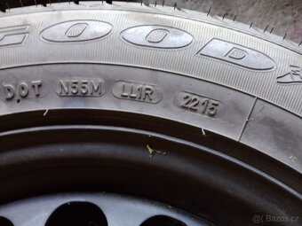 Škoda Yeti sada letních kol s disky 215/60r16 - 9