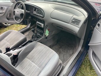 Ford Mondeo MK1, funkční klimatizace, Gumbalkan - 9