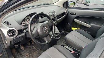 Mazda II, 1.4 nafta, platná STK - 9