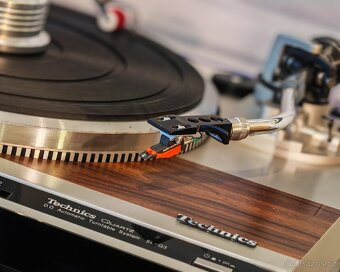 DirectDrive Gramofon Technic ve vynikající kondixi - 9