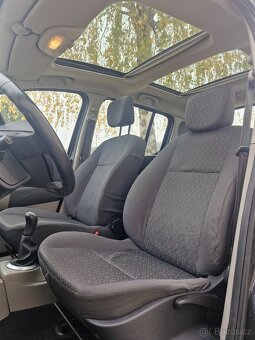 Renault Modus 1.6 benzín - 9