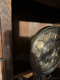 Mega velké dominantní podlahové hodiny z masivu. 1910. - 9