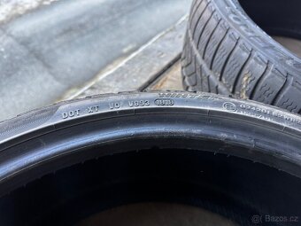 Pirelli Sottozero 3 - 235/35R19 - 2ks na dojetí - 9