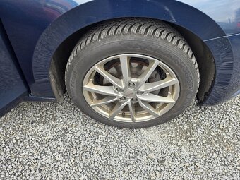 Škoda Octavia
IIII.2.0 TDI 110KW Led - 9