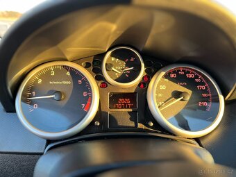Peugeot 207 1.4 - 9
