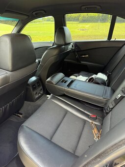 BMW e60 530d Manuál M-packet - 9