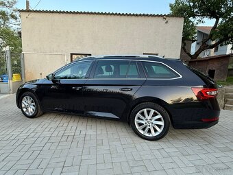 Škoda Superb 2.0 TDI DSG 110KW/Xenon/Led/Navi/2020 - 9