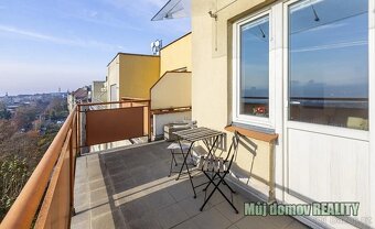 Pronájem zařízeného bytu 1+kk s terasou, Sobotecká, Praha - - 9