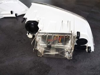 PŘEDNÍ SVĚTLA OCTAVIA 2 / ZÁRUKA 2 ROKY /  ZASÍLÁME - 9