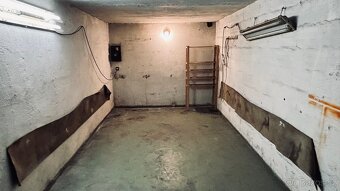 Pronájem halové garáže Plzeň Jubilejní ulice. - 9