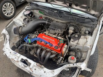 Prodam civic 6g coupe - 9