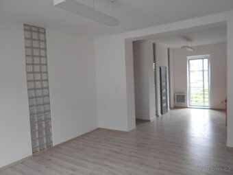 Pronájem bytu v Louny /klidná část města-cca 67m2-zahrada - 9