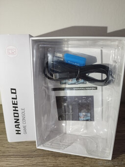 Retro handheld konzole K36 (16 500 her) - 9