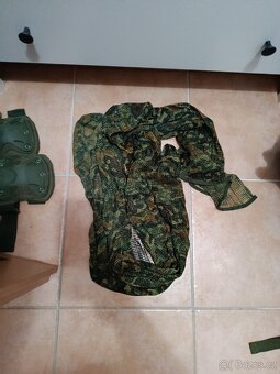 Prodám zbraně a vybaveni - 9